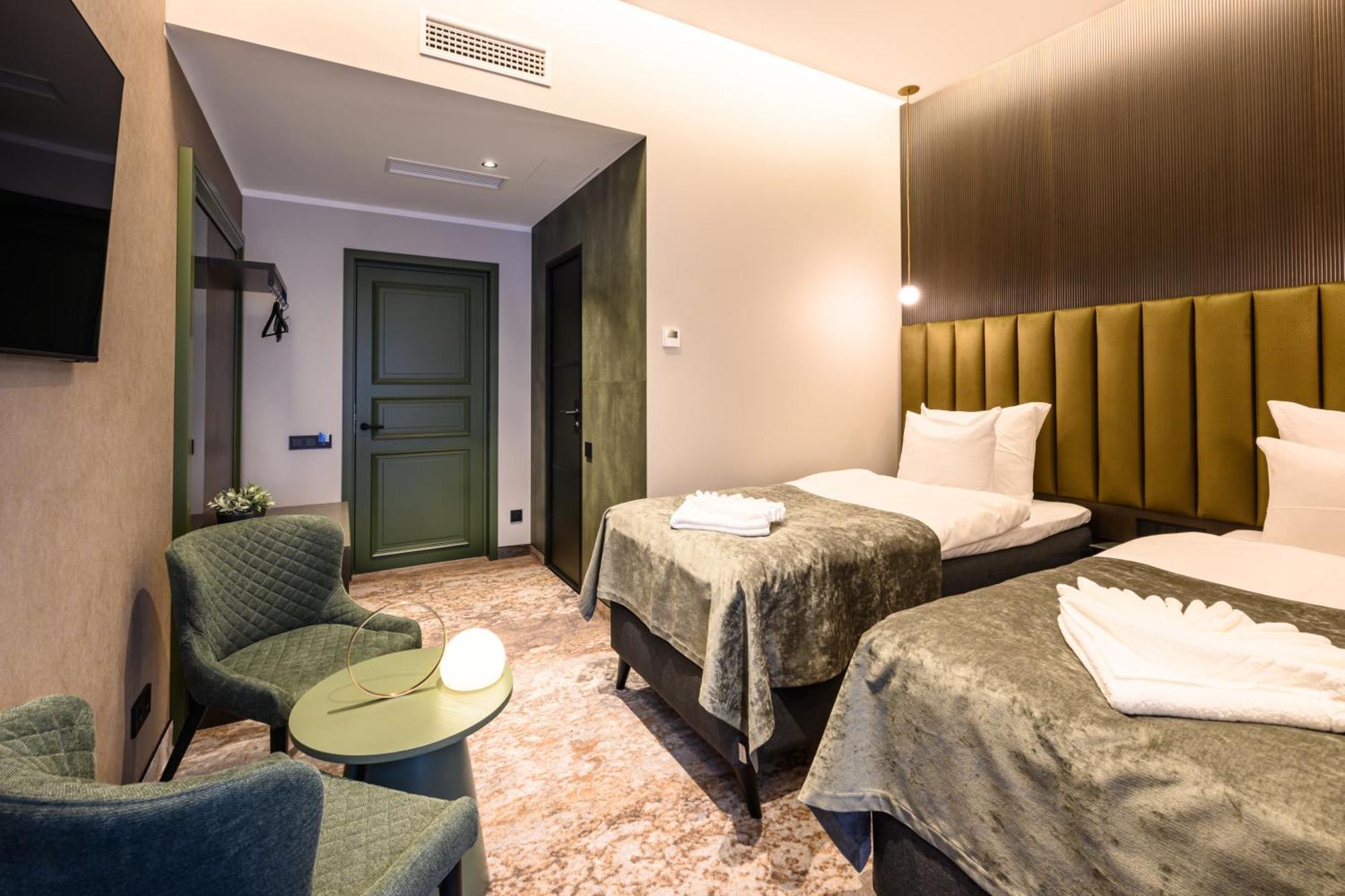 Ugandi Hotel Otepää Екстериор снимка