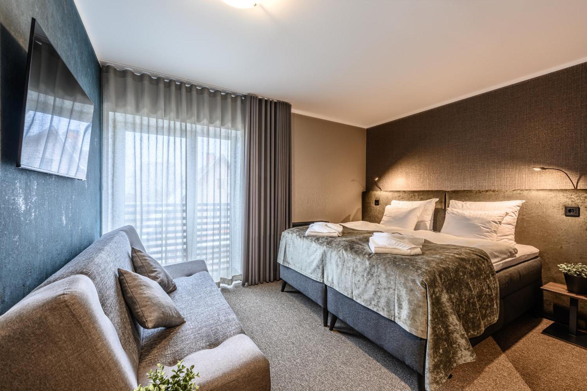Ugandi Hotel Otepää Екстериор снимка