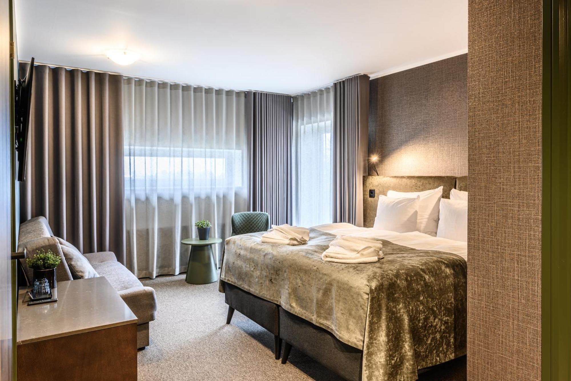 Ugandi Hotel Otepää Екстериор снимка