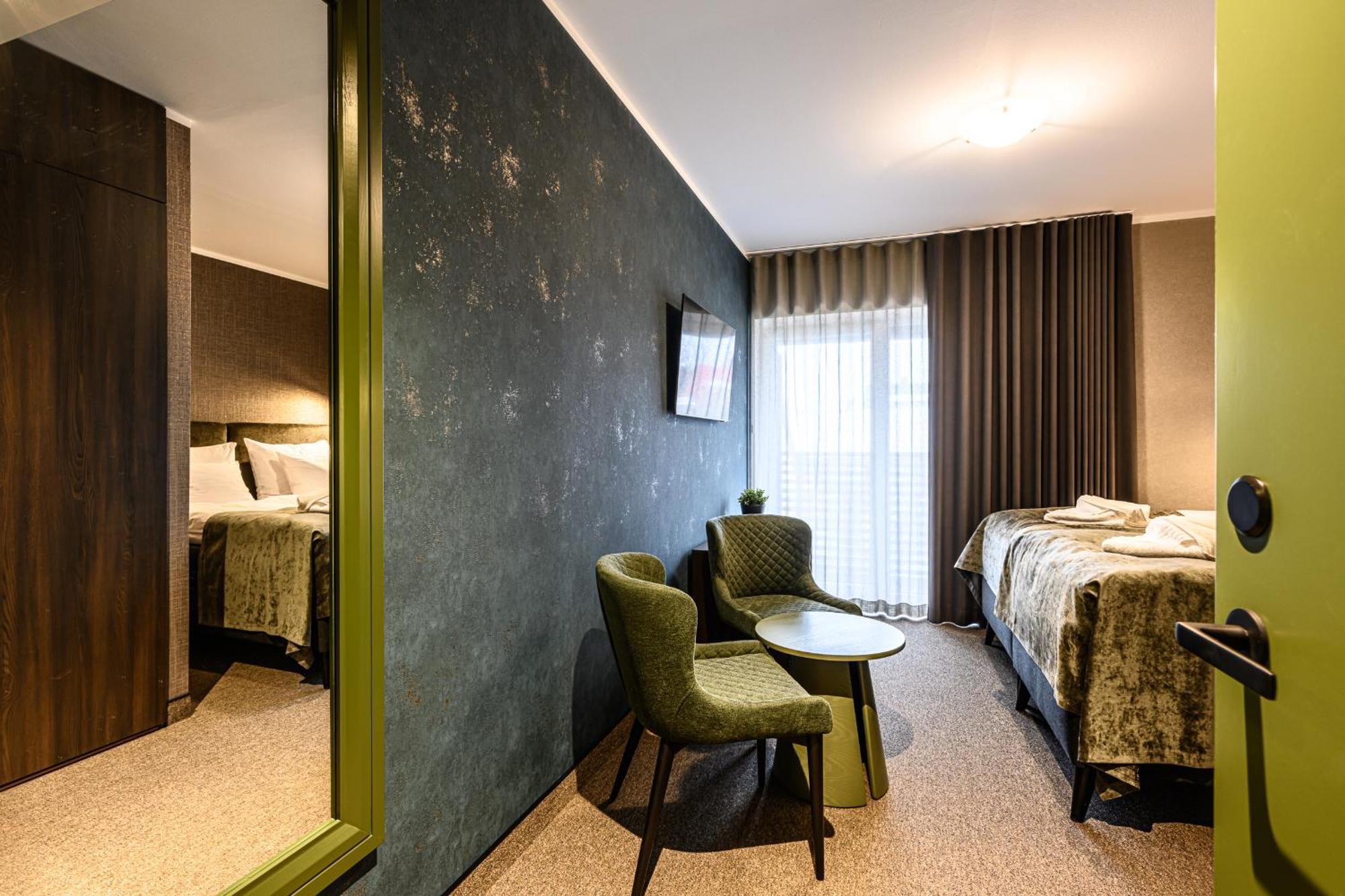 Ugandi Hotel Otepää Екстериор снимка